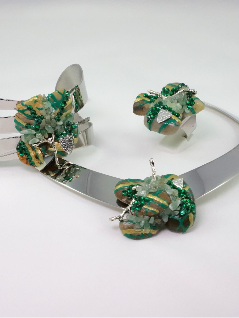 Handcrafted Green and Gold Floral Statement Necklace and Ring Set